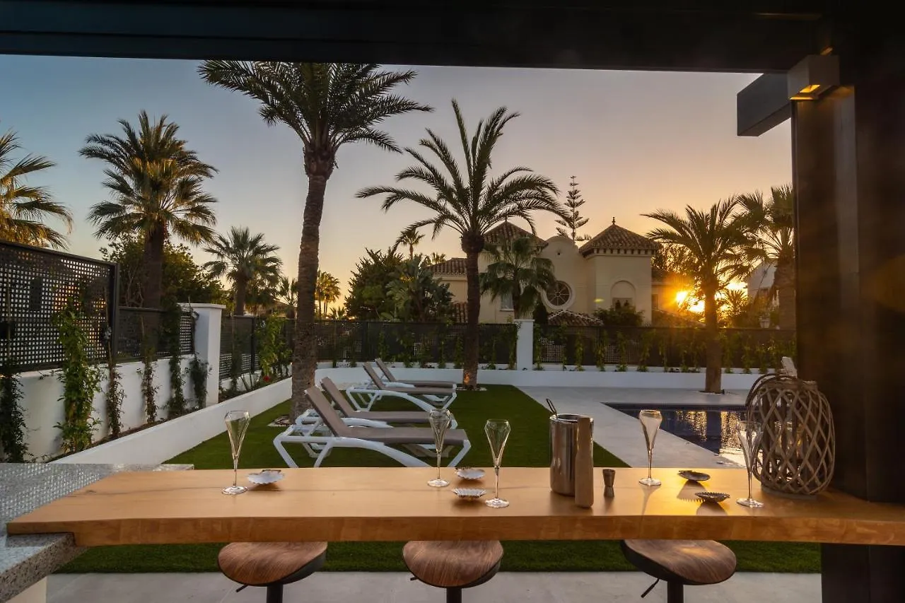 House Las Chapas Playa Marbella Villa