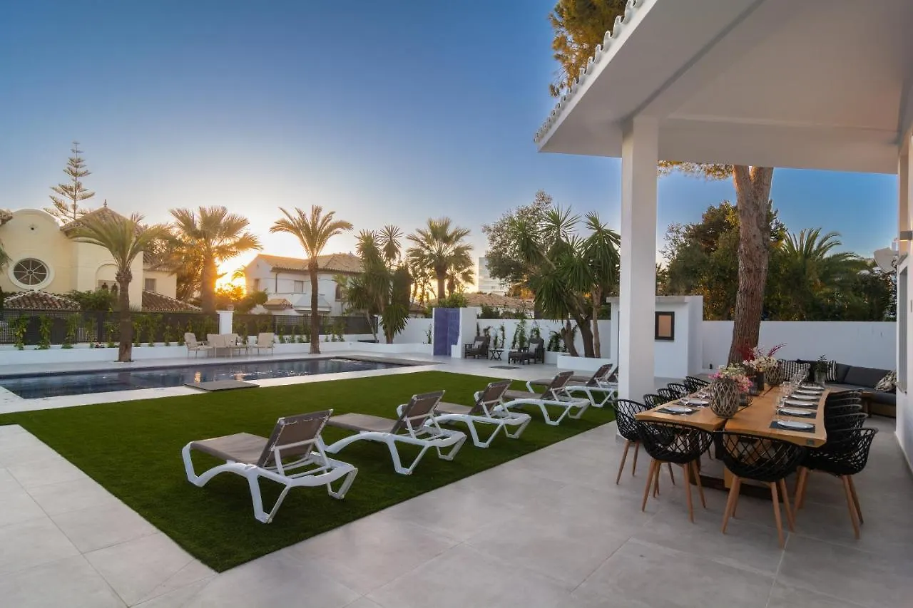 Villa House Las Chapas Playa Marbella